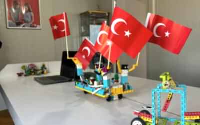 Üstay’s New LEGO Classroom Inspires Future Engineers in Bergama!